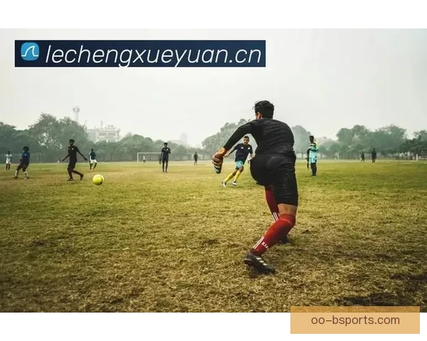 世界杯组委会发布三地联动宣传片展现全球赛事盛况助力足球文化交流