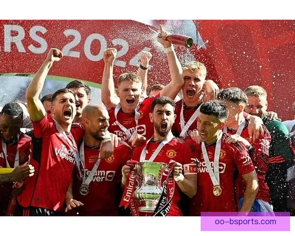 曼联女足历史性夺冠 力克劲旅捧起女子足总杯