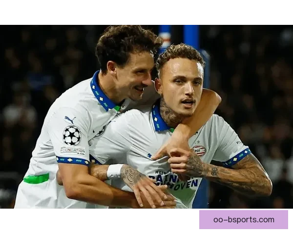 特里耶法甲主场机敏前插冷静推射破门建功点燃全场助球队稳住胜局